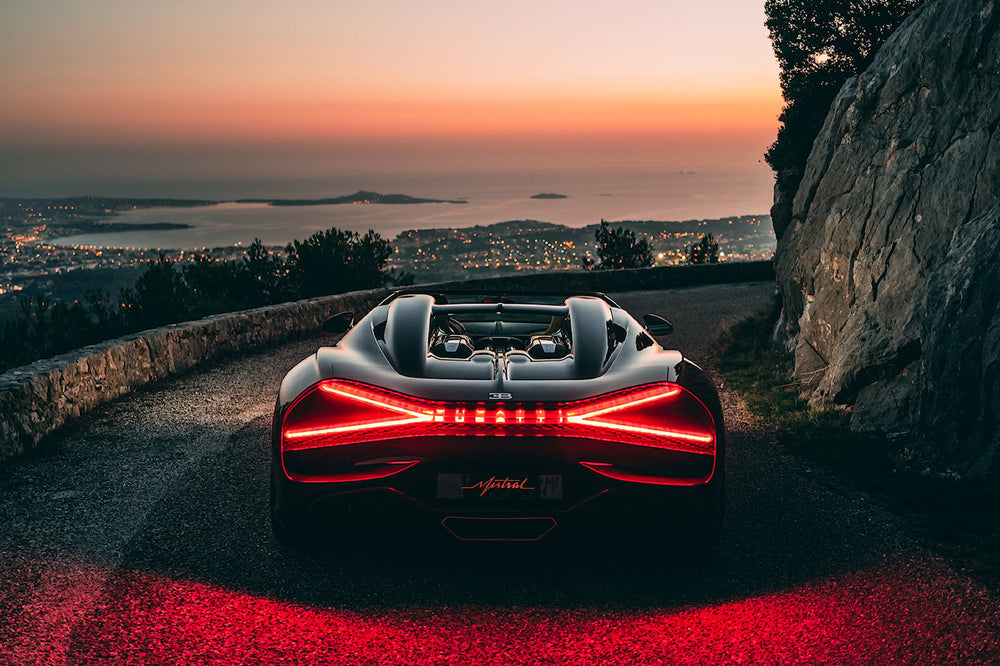 Luxury Vehicles & VVIP Chauffeur transport. Price start from 1000 AED